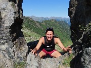48 Il nemico spunta dalla finestra nella roccia